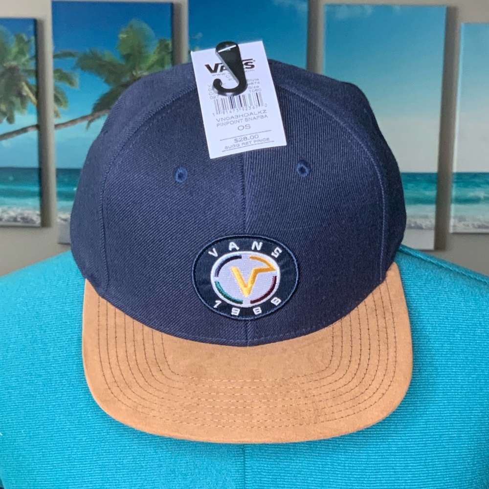 Vans hat NWT